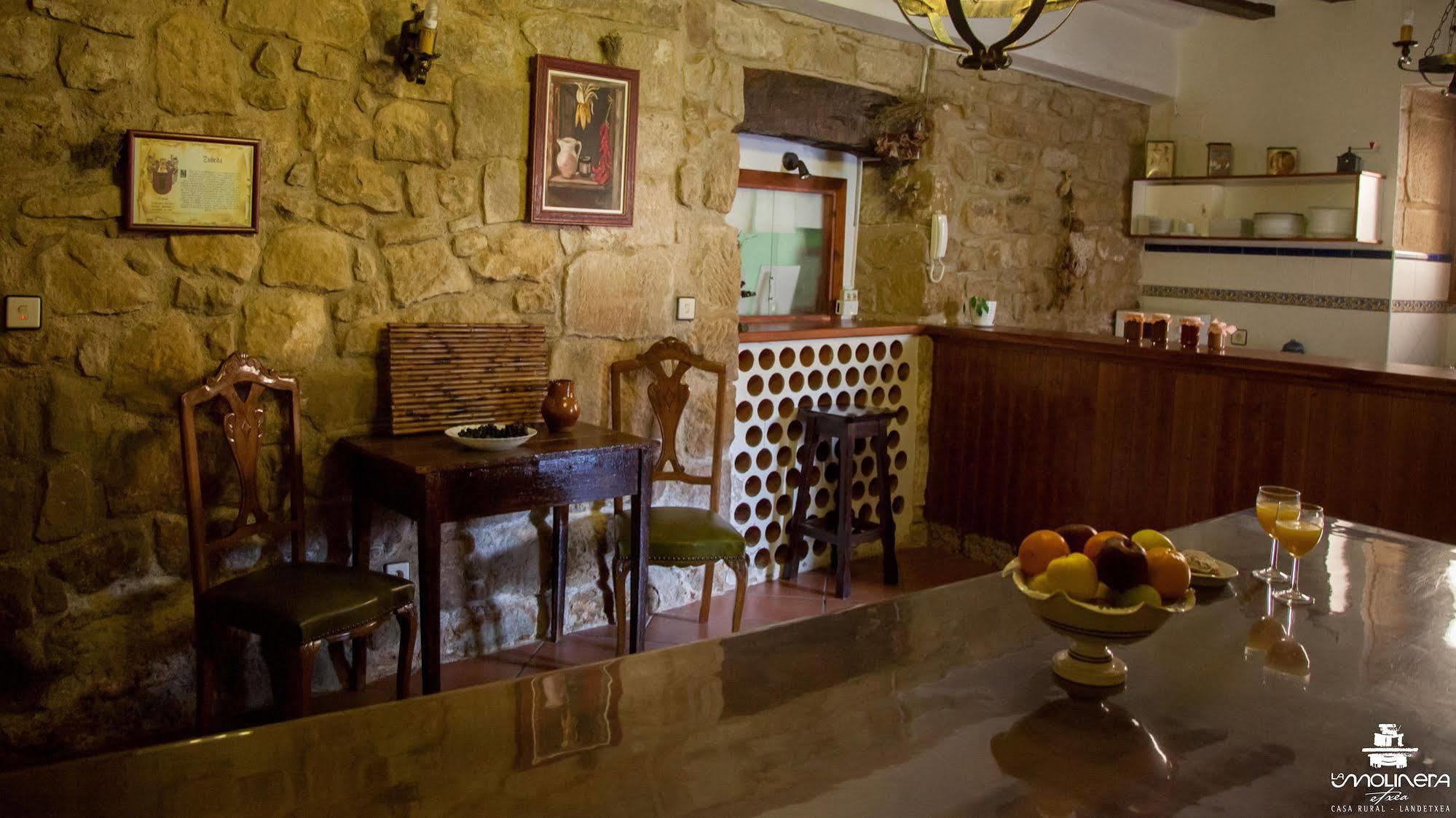 Casa Rural La Molinera Etxea Samaniego Exterior foto